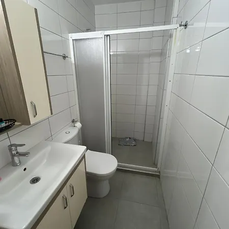 Hotel Yerlikaya 3*