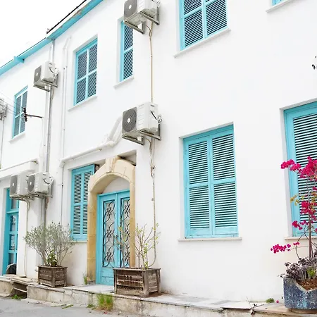 Yerlikaya Hotell 3*